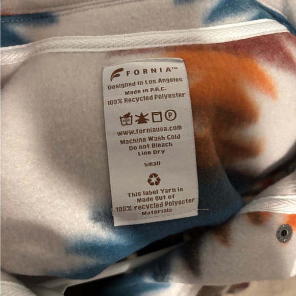 Fornia Patterned Shacket - Picture 4 of 5